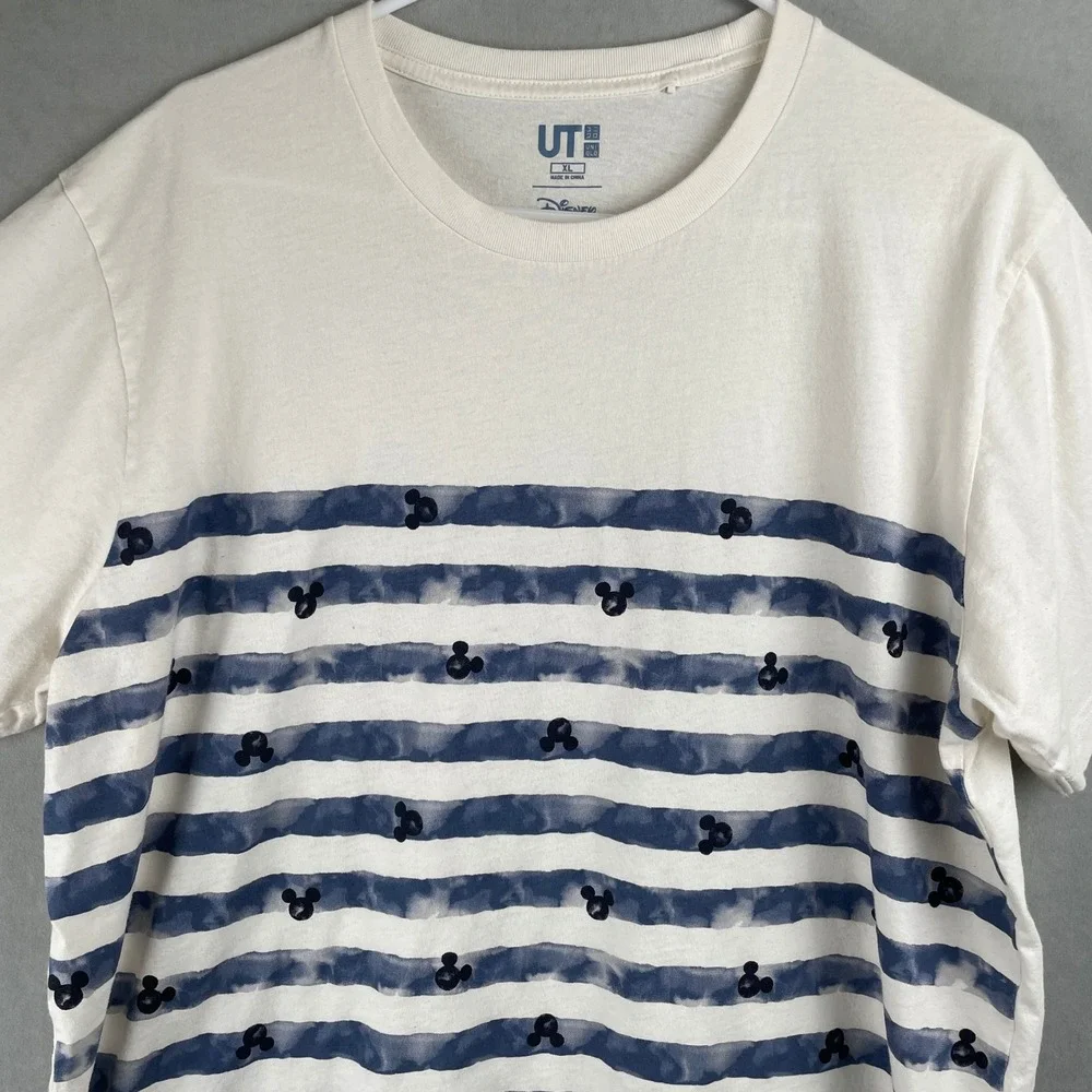 UNIQLO Disney Mickey Mouse Striped TShirt XL Blue White Cotton Graphic Tee Vacay